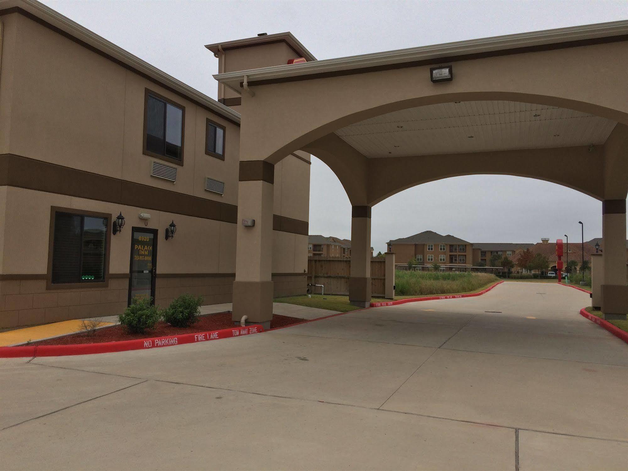 Palace Inn Sam Houston Race Park Exteriér fotografie